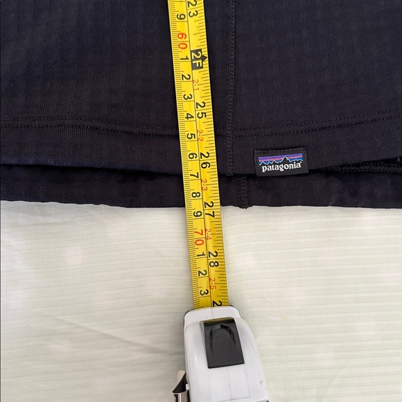 Patagonia Women’s R1  Crew Fleece Sweatshirt Black Large - Picture 8 of 13